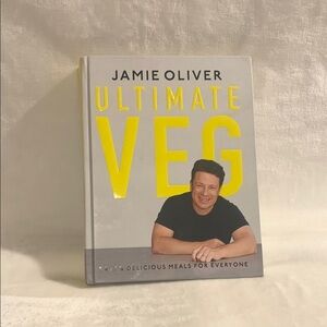 Ultimate Veg Cookbook - Gray and Yellow